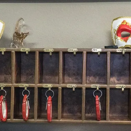 Primavera 2* Benátky